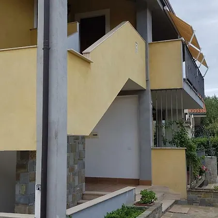 Holiday home Oasi Peppa *